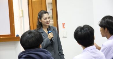 พูดดี ธุรกิจเดินหน้า!สื่อสารคม ชนะใจลูกค้า!