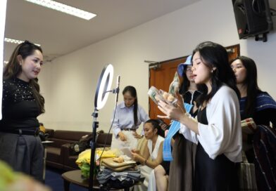 จากห้องเรียนสู่หน้าจอ เปิดสูตรลับการพูดให้ปัง ลุยฝึกไลฟ์สดกับผู้เชี่ยวชาญตัวจริง