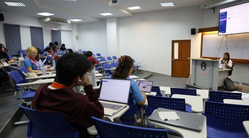 เด็กนิเทศฯ ยุค AI! สาขาวิชานิเทศศาสตร์ดิจิทัล มรภ.เลย ติวเข้ม “AI for Digital Communication” เสริมทักษะสื่อสารมืออาชีพ